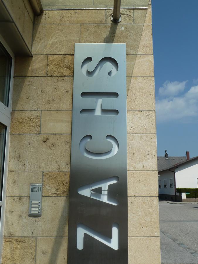 Hotel Zachs 장크트 마르가레텐 임 부르겐란트 외부 사진